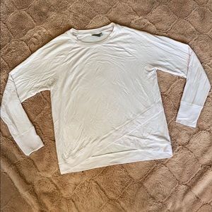 Women’s Athleta long sleeve top soft